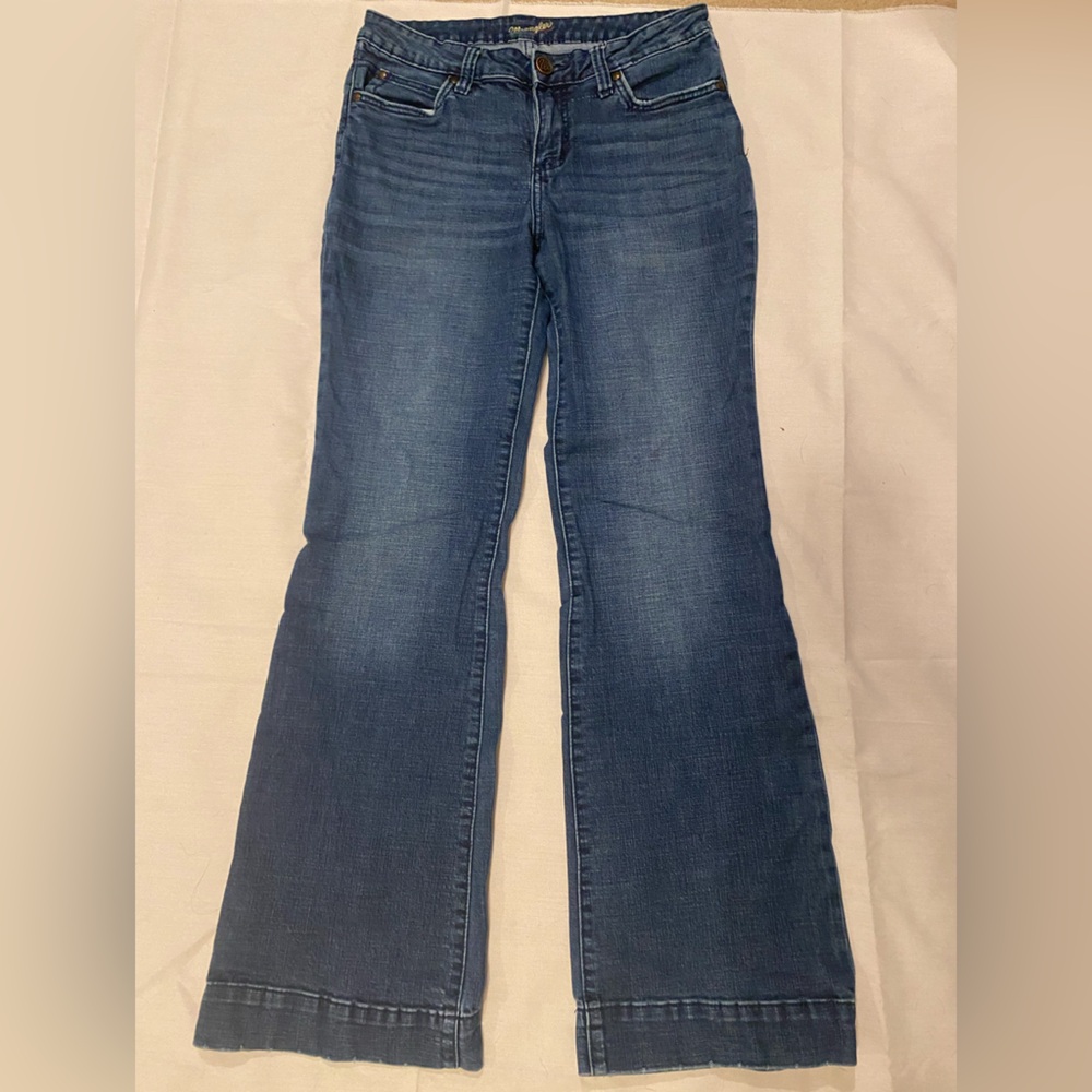 Wrangler Women's Flare Jeans in Deep Blue